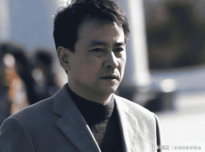 恩愛十幾年難抵殘酷現(xiàn)實(shí)？羅鋼娶小23歲郝蕾年齡差原來不算坎(圖13)