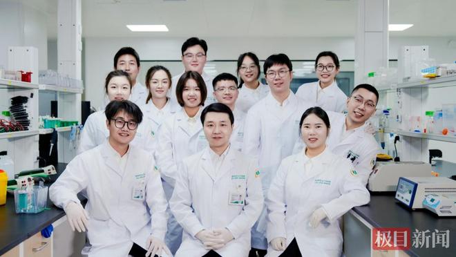 扎根家鄉(xiāng)護心腦健康！80后教授楊簡斬獲湖北科技進步一等獎(圖4)